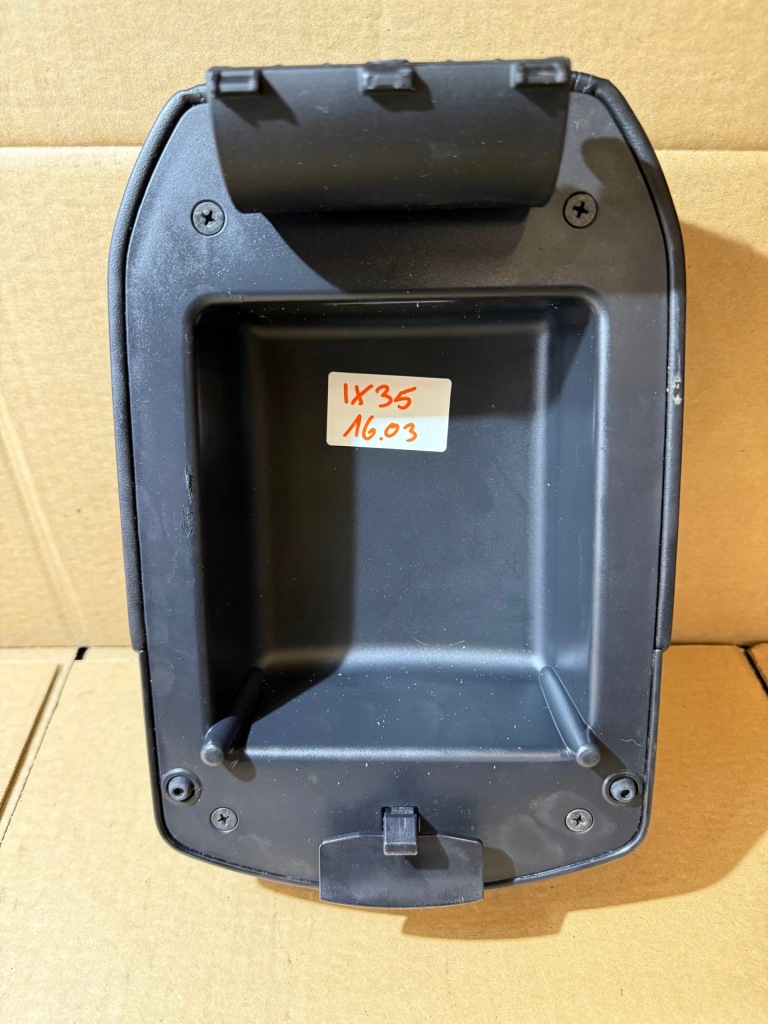 Hyundai ix35 рестайлінг  підлокітник перед шкіра Зі Шроту