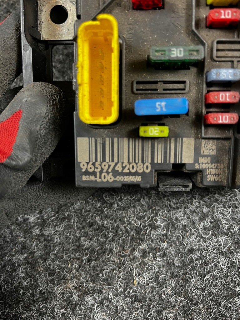 фото №7, Модуль коробка запобіжників bsm peugeot 307 01-08 r. 9659742080