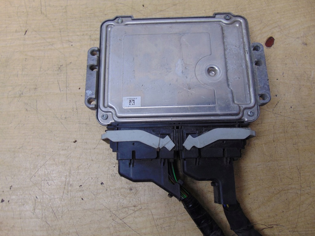 фото №4, Бортовой компьютер двигателя ford b-max 1.0 ecoboost