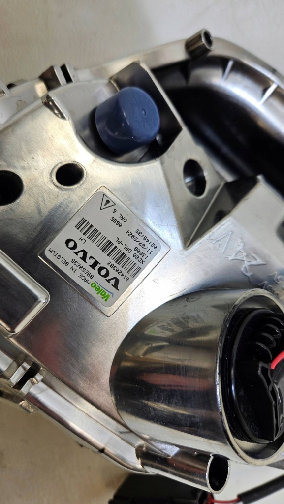 фото №8, Противотуманная фара led движение dziennej левый volvo xc06 lift 31420393