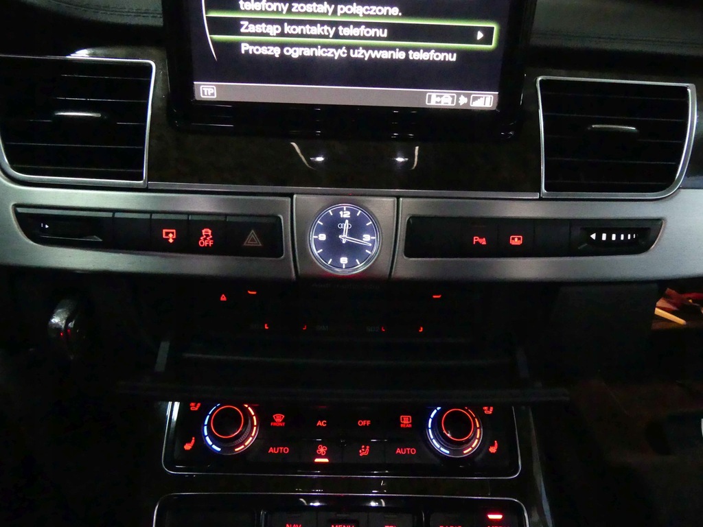 фото №6, Годинник консолі audi a8 d4 4h