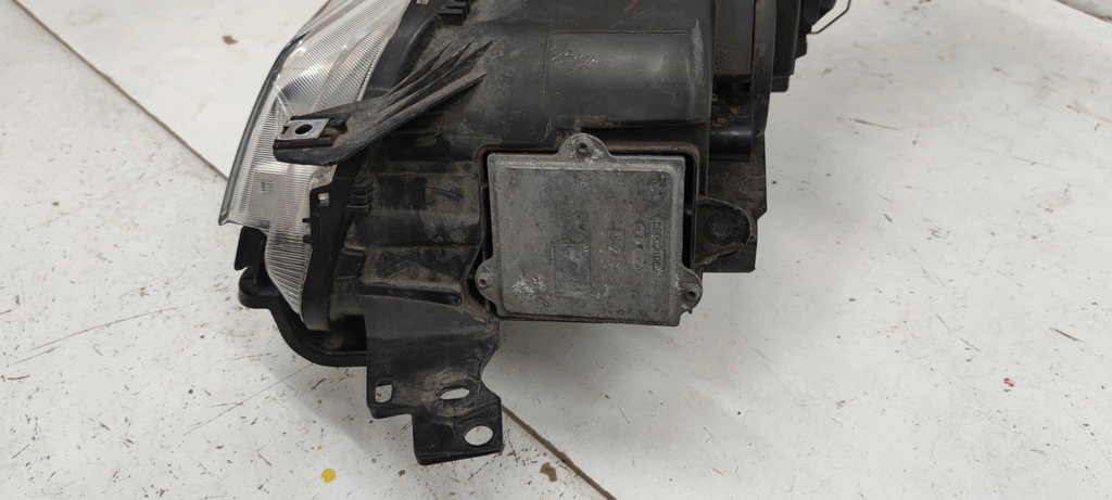 фото №14, Комплект лампы перед xeonon ford kuga ii полный