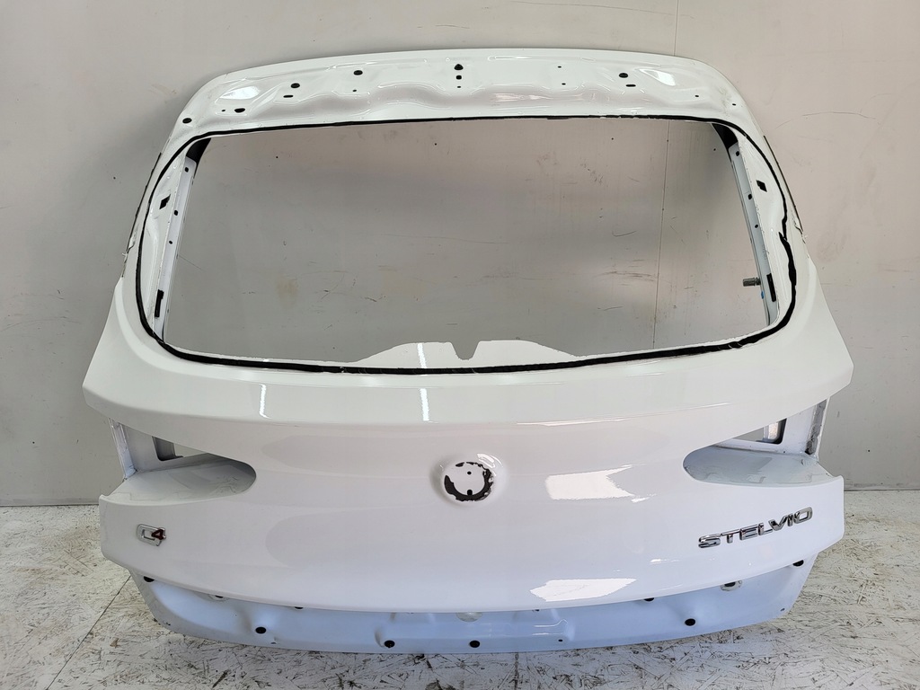 фото №2, Крышка багажника багажника alfa romeo stelvio