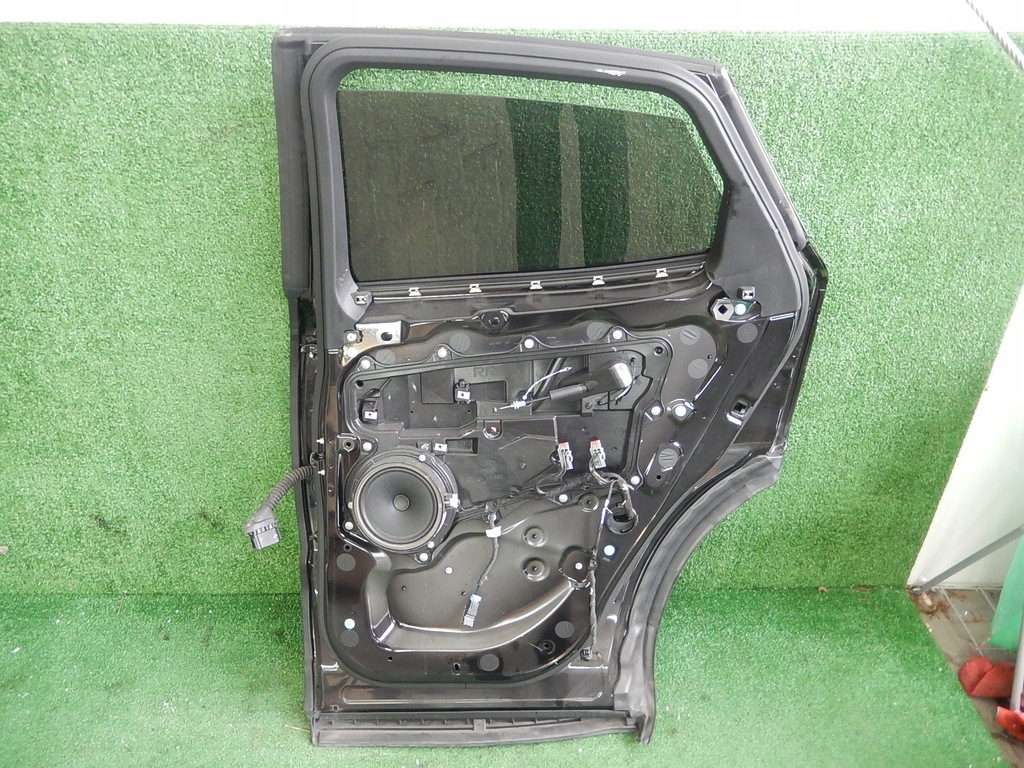 фото №2, Дверь правый задняя jaguar e-pace