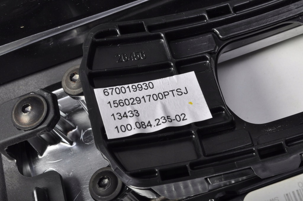 фото №15, Maserati ghibli iii туннель средний dekor карбон