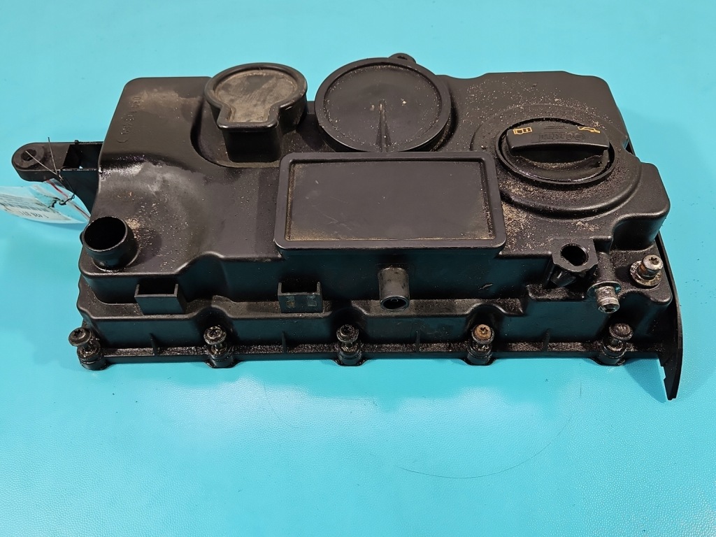фото №4, Кришка клапанів vw touran i 2.0 tdi
