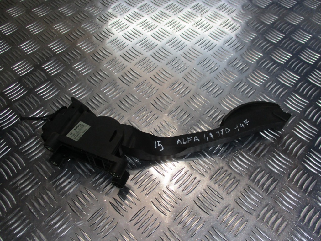 фото №1, Потенциометр газа alfa romeo 147 1.9 jtd 505049140