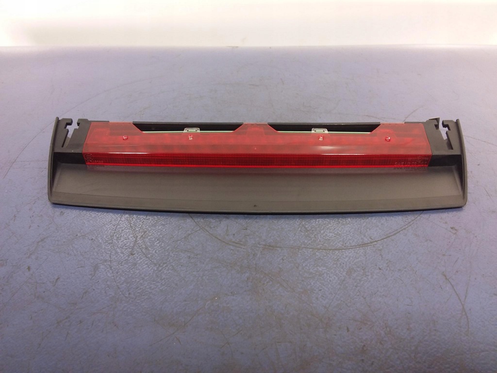 фото №1, Audi a8 d4 4h третий свет стоп 4h0945097