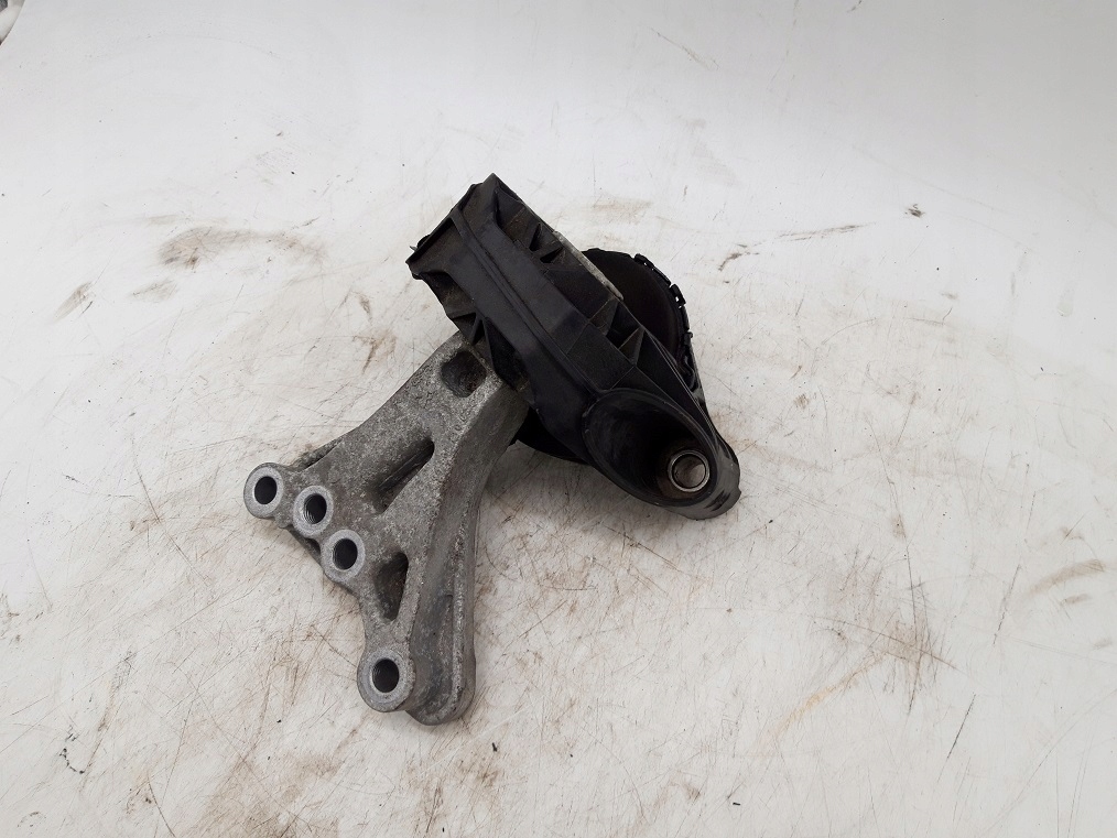 фото №1, Citroen c3 iii 2016- 1.2 vti кронштейн подушка двигателя