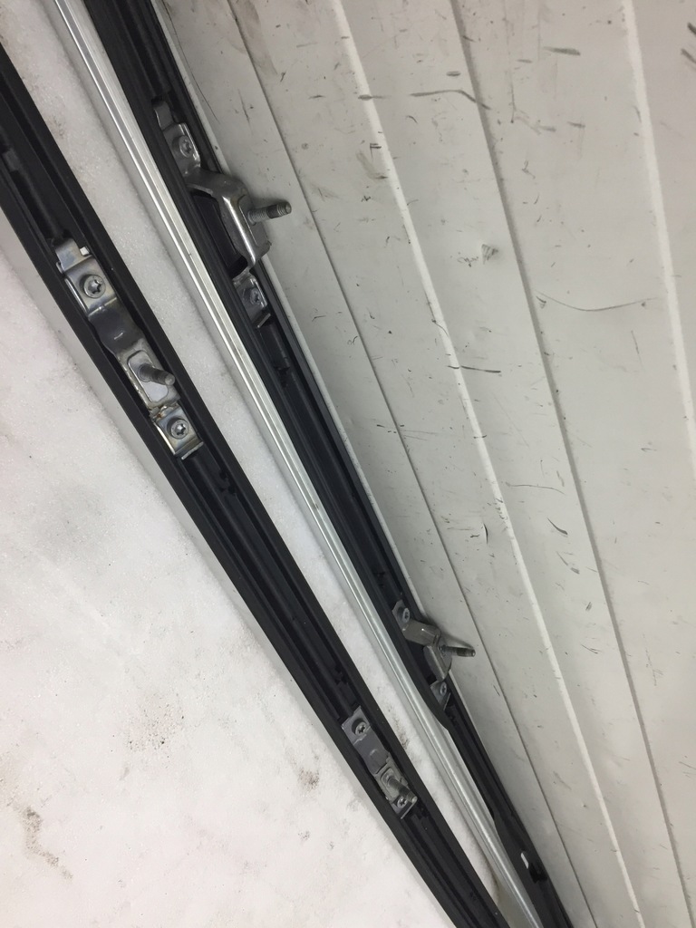 фото №14, Mercedes-benz c w205 2015 ліва сторона рейлінги дахові + рейлінги рейлінг даховий mercedes c klasa w205