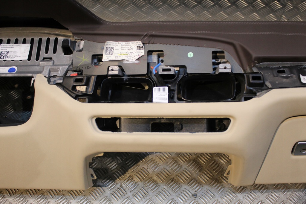 фото №9, Bmw x5 g05 x6 g06 x7 g07 панель приладів приладова консоль шкіра