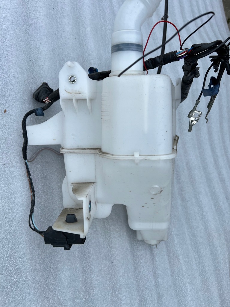 фото №4, Mazda 3 bp бак омывателя sedan rok 2020