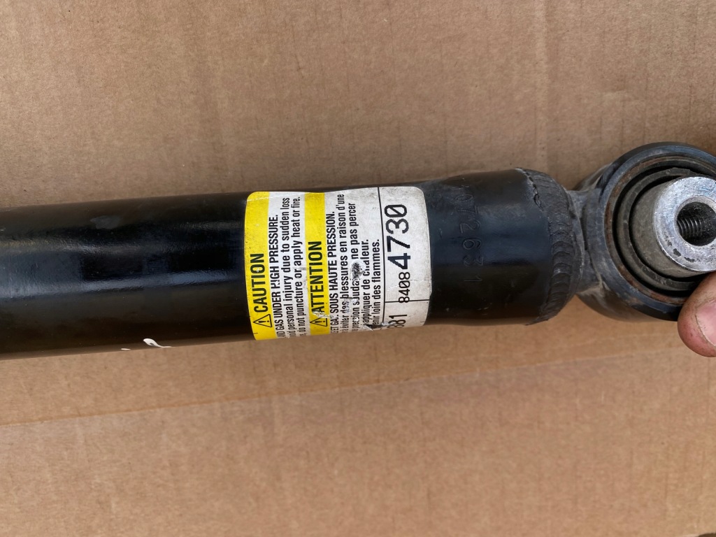 фото №4, Амортизатор правий задня chevrolet camaro ss 6.2