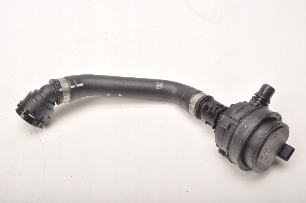 фото №1, Mercedes w177 1.5 cdi насос wody a0005003600