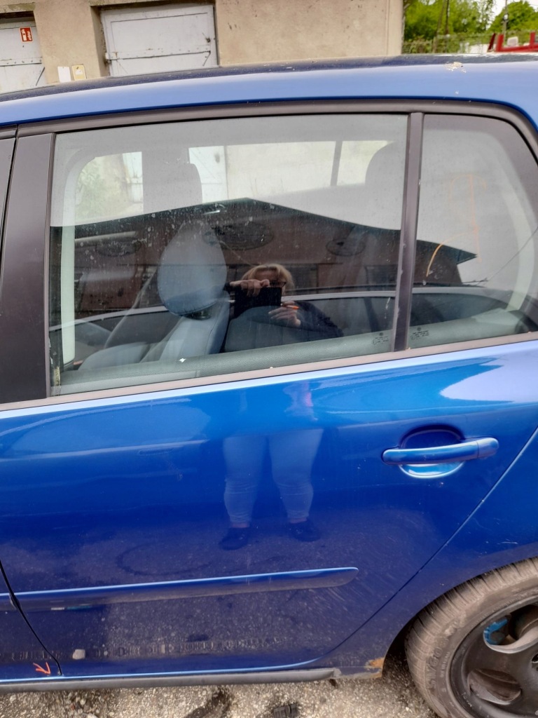 Купить Дверь задние комплект  левая vw golf v 5 lc5j hb