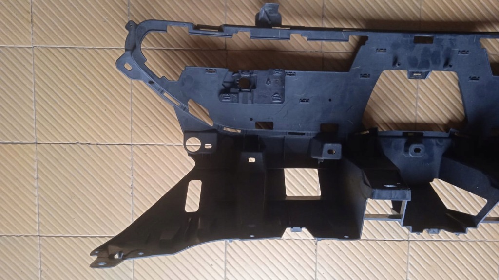 фото №10, Решітка радіатора решітка радіатора бампера перед передня toyota yaris cross 21-