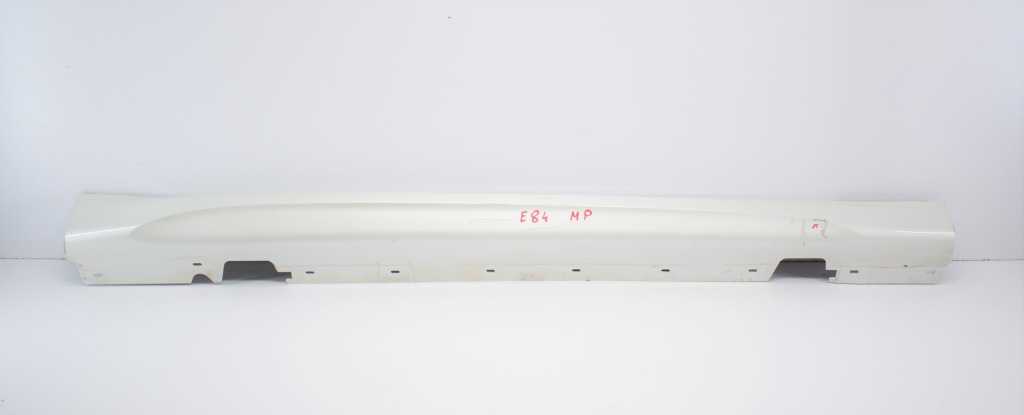 фото №1, Bmw x1 e84 m набор правый порог молдинг порог org