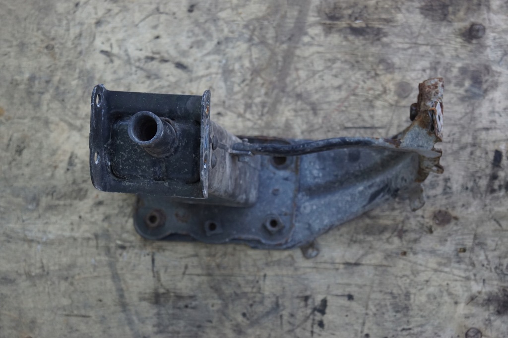 фото №10, Зона деформації права ліва перед mercedes w211