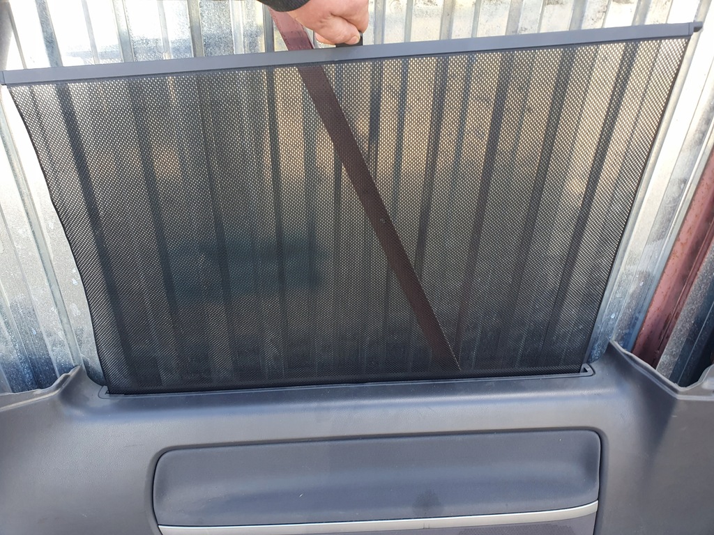 фото №5, Обшивка левый задняя шторка vw t5 multivan