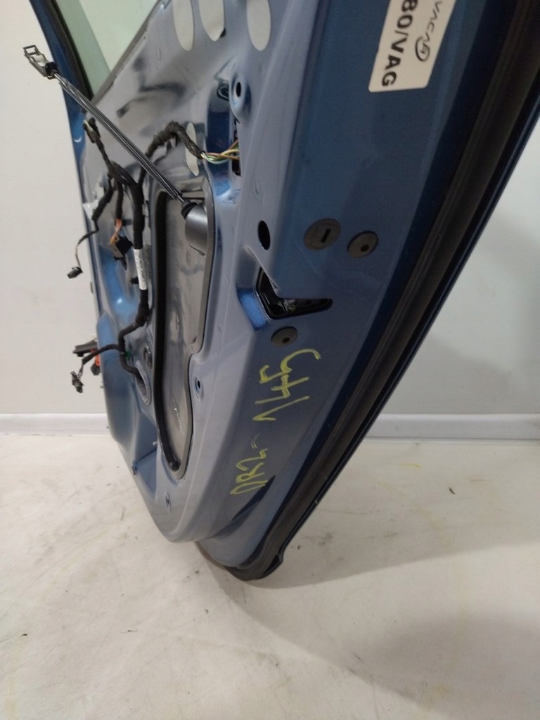 фото №7, Двері правий задня задні скло vw jetta vi 11-18 ld5l