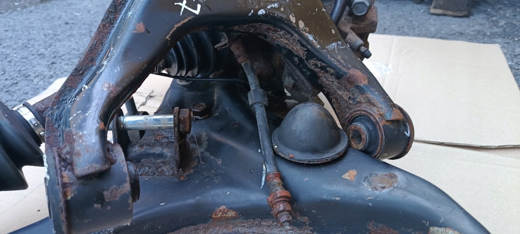 фото №11, Mitsubishi l200 v 2019-2024 правый перед подвеска поворотный кулак привод