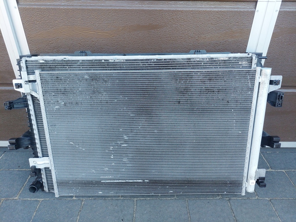 фото №1, Volkswagen transporter t6 комплект радіатор гарний