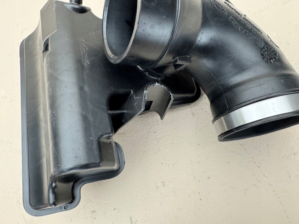 фото №9, Subaru forester vi 6 sl 22r- корпус фільтра повітря резонатор 14460aa40