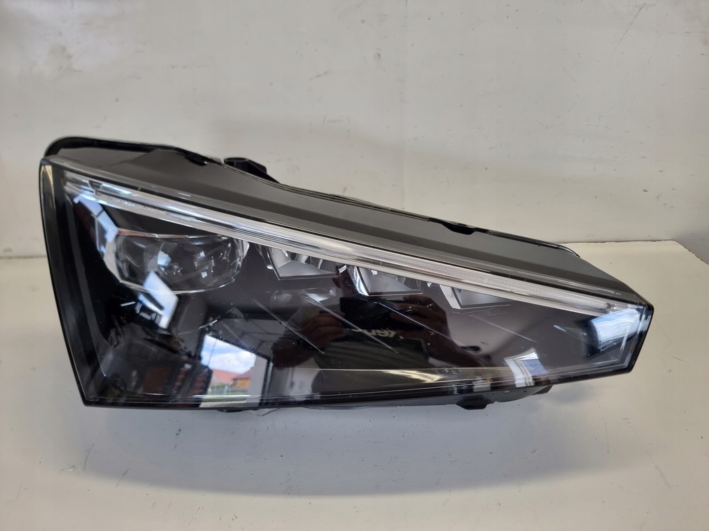 фото №1, Skoda оригинальный номер 657941016 лампа led