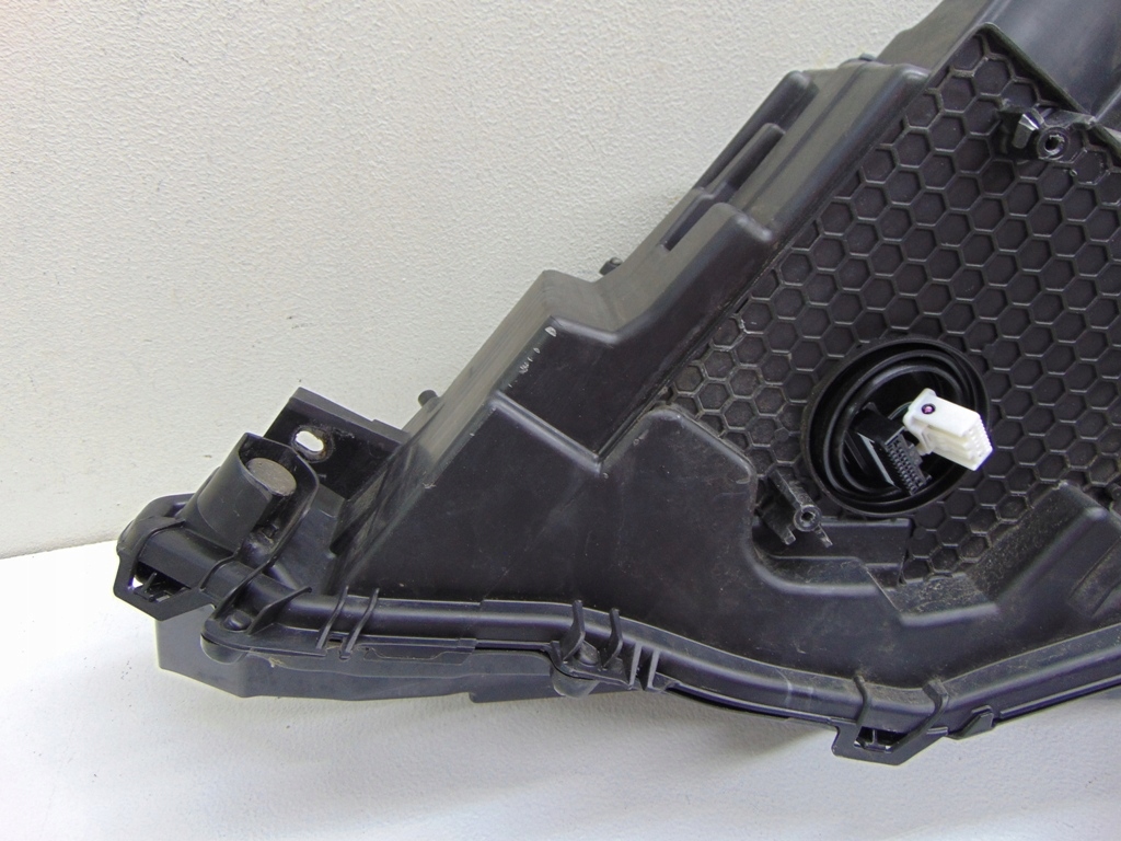 Купити Lexus rx iv 4 rx450h 19-22r фара правий передня правий перед