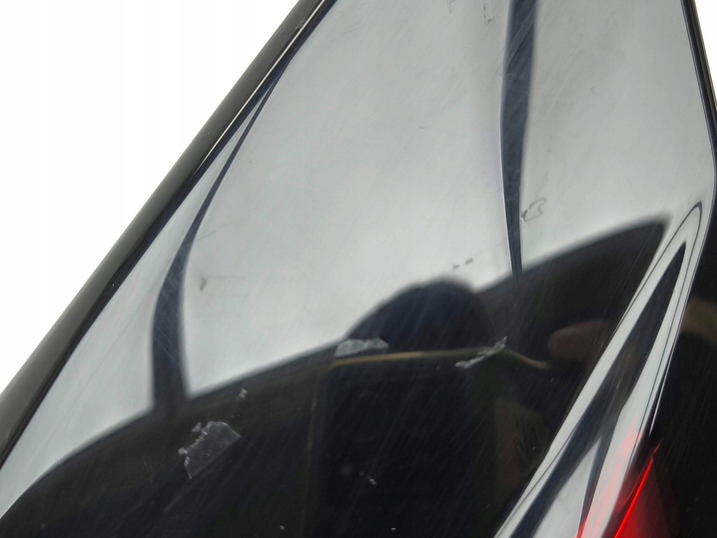 фото №10, Citroen c4 iii e-c4 2024 права сторона відбивач лампи задній