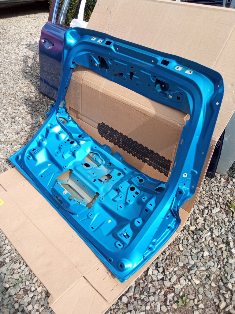 фото №5, Крышка багажника задняя peugeot 2008 ii