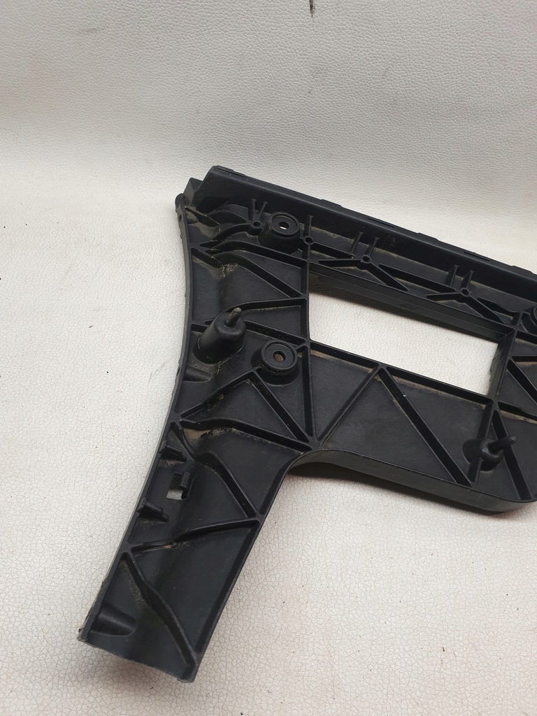 фото №6, Audi a4 allroad kombi b8 8k напрямна кронштейн бампер задня правий 8k9807454a