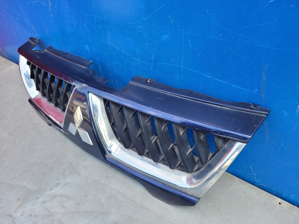 фото №3, Mitsubishi pajero sport 00-06 2000-2006 решётка радиатора решётка радиатора