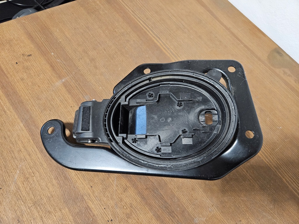 фото №1, Заливна горловина пального audi r8 4s spyder 4s7906119