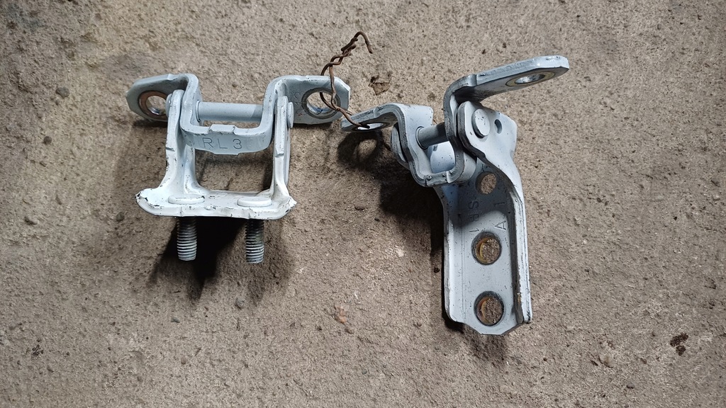 фото №1, Mitsubishi space star ii петля дверь левый задняя задний