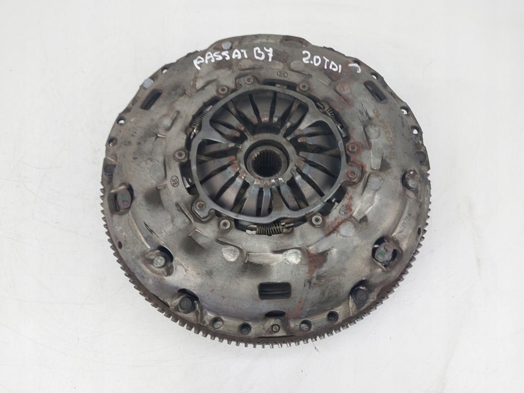 Купить Сцепление колесо двухмассовый 124035410 324035510 vw passat b7 2.0 tdi