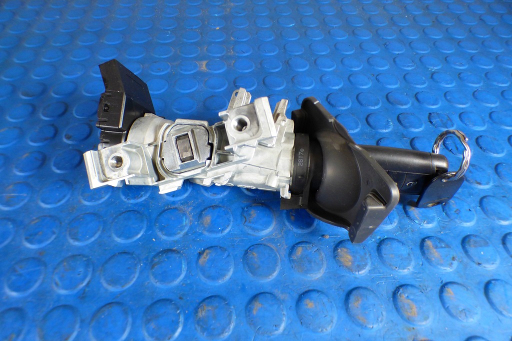 фото №5, Набор стартовый запуска счетчик замок зажигания модуль компьютер skoda fabia iii 1.0b