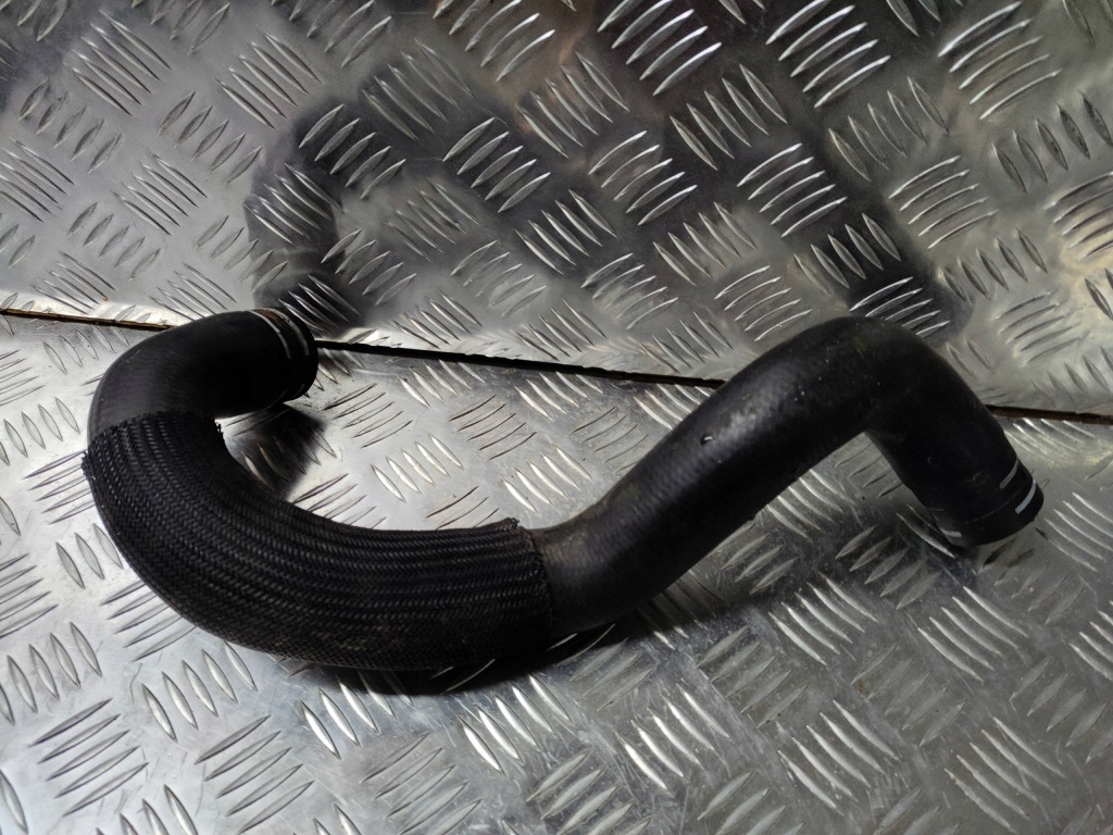 Купить Maserati ghibli пабтрубок  шланг воды радиатора 3.0t s