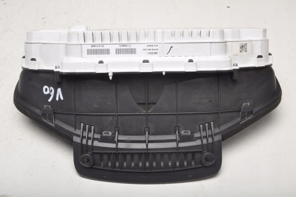 фото №6, Volvo s60 ii v60 2.4 d счетчик приборы p1 31412535