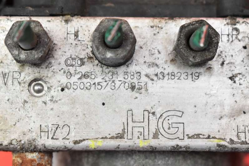 фото №8, Насос abs 13182319 opel corsa c 1.0 12v lift 03-06