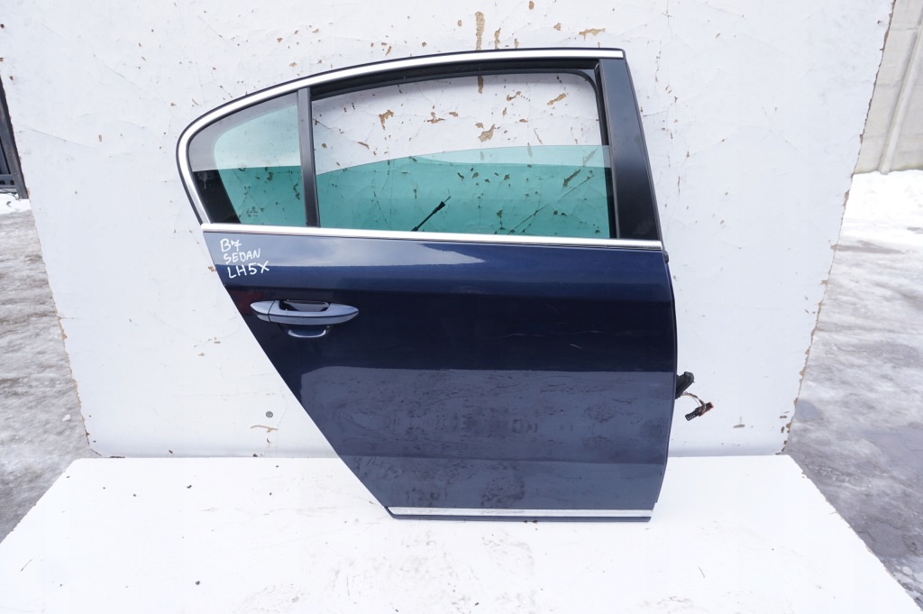 фото №1, Двері правий задня vw passat b7 sedan lh5x