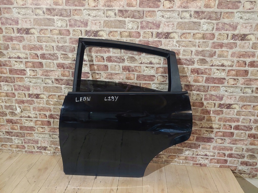 фото №2, Дверь задняя левая полный seat leon ii 05/12 rok kod: lz9y
