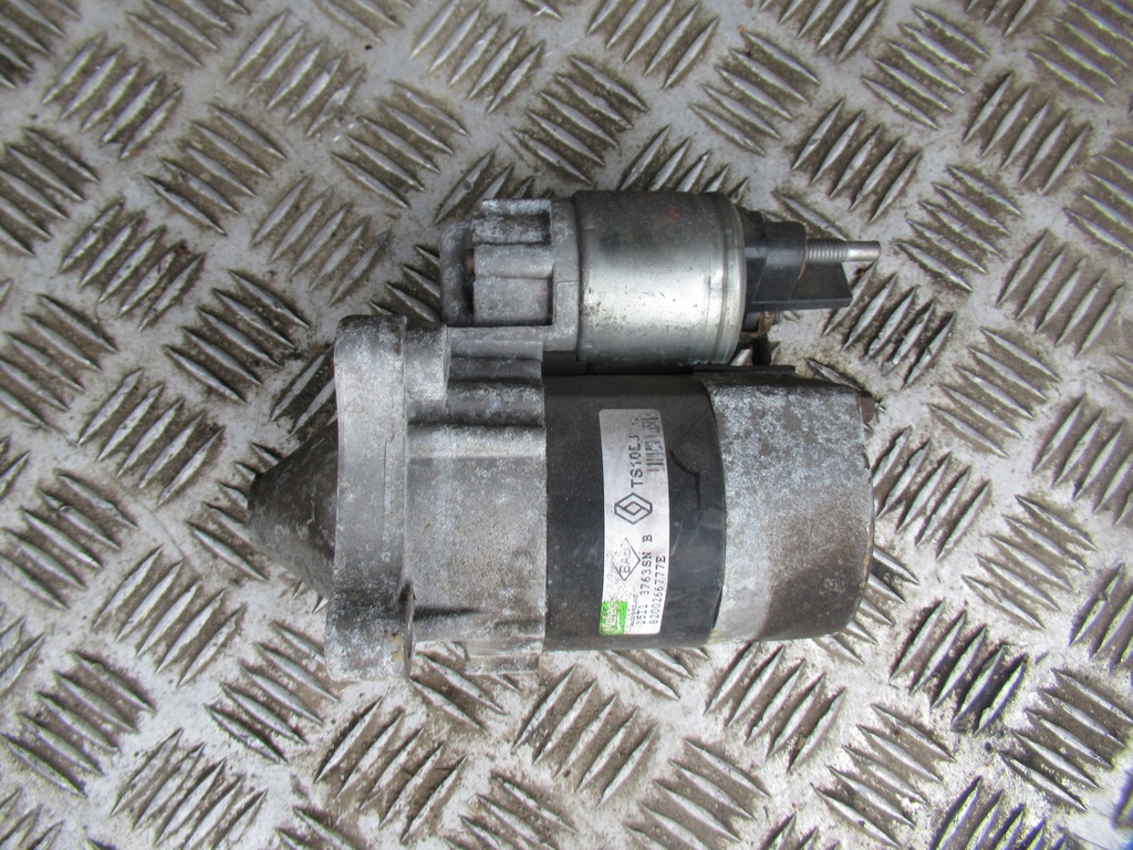 фото №1, Dacia duster i 2011 r. стартер 8200266777e