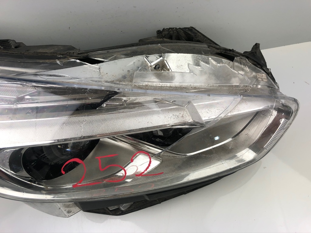 фото №3, Лампа правая перед ford mk4 s-max mk2 full led