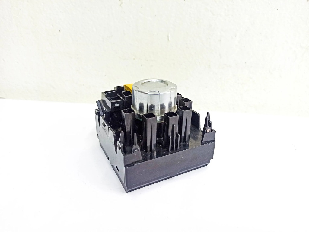 фото №7, Land rover range rover sport l320 2008 панелі керування, перемикачі