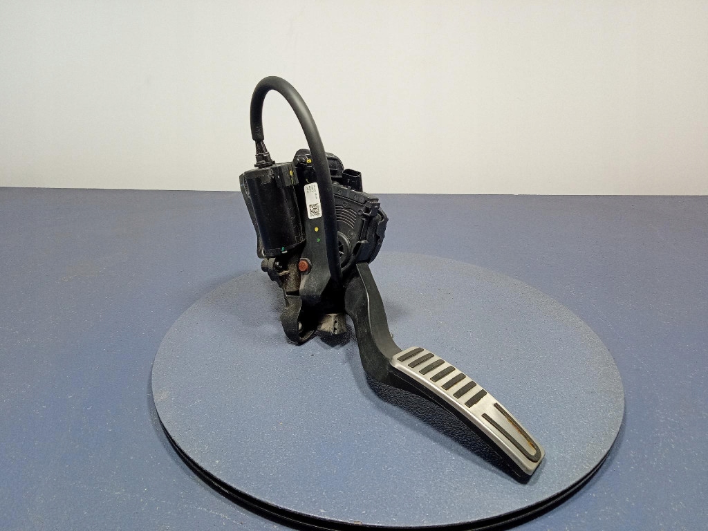 фото №1, Maserati levante педаль потенціометр газу 04861716ae