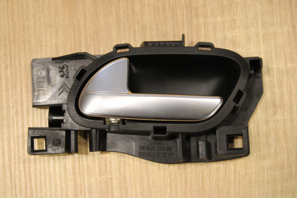 фото №1, Ручка внутренняя левый задняя peugeot 508 i