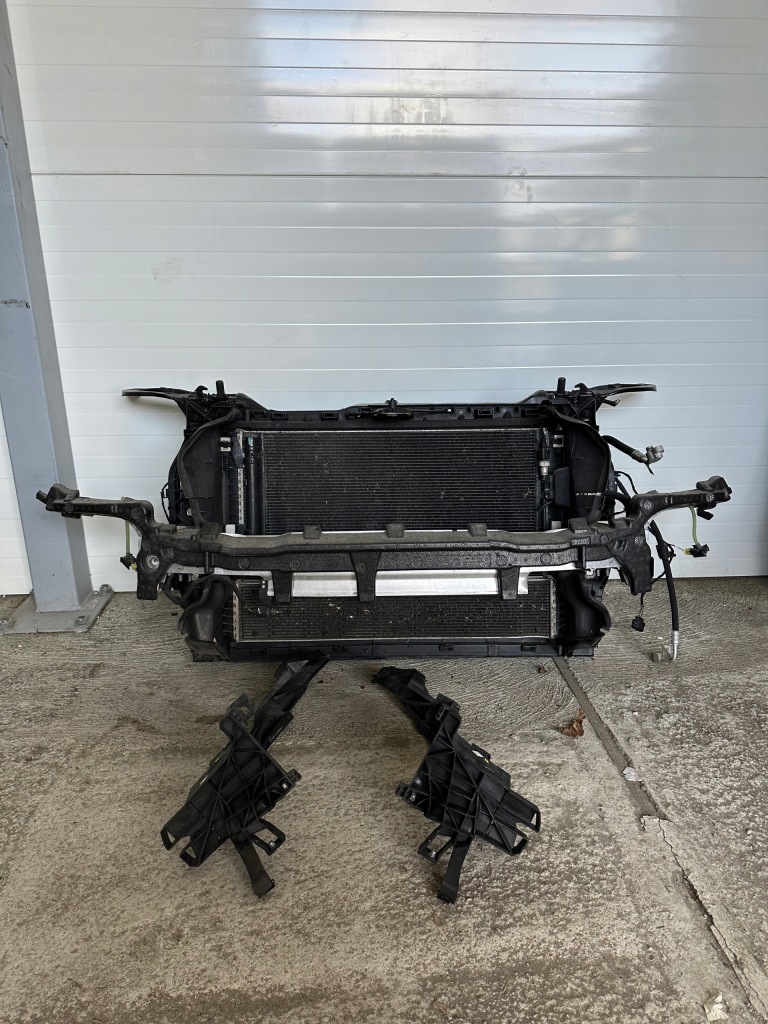 фото №1, Audi q5 fy 80a 2.0 tdi pas перед передний радиатор комплект вентилятор