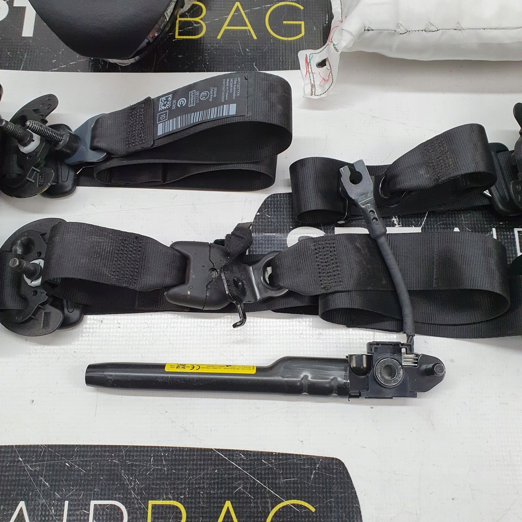 фото №5, Combo приборная панель консоль подушки безопасности ремни подушка безопасности