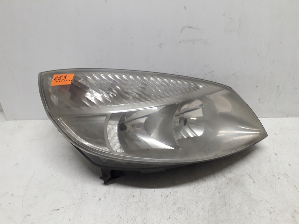 фото №1, Renault scenic 2 ii 03-06 лампа права передня перед 158104-00
